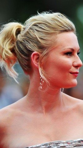 Kirsten-Dunst-in-2011-267x475