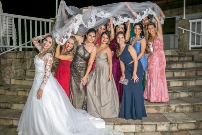 casamento-real-mariana-e-michel-caseme-madrinhas-e-padrinhos-712x475