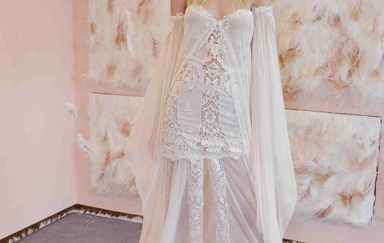 Galia-Lahav-gala-wedding-dress-fall2017-6203351-002_vert-750x475