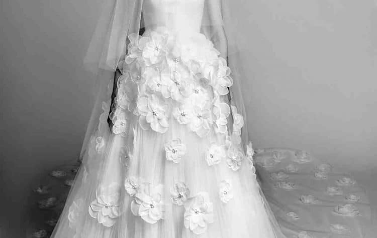 viktor-and-rolf-fall-2017-wedding-dress-003_vert-750x475