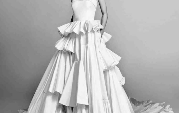 viktor-and-rolf-fall-2017-wedding-dress-017_vert-750x475