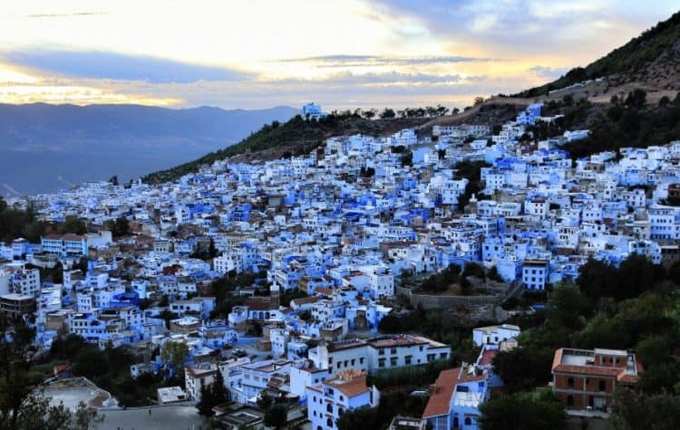 cidade-azul-marrocos-1-flickr-Franx-1002x564-750x475
