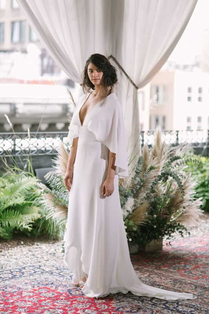vestido-de-noiva-alexandra-grecco-foto-greg-finck-14-683x1024