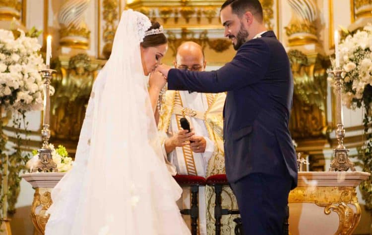 Casamento-Clássico-Casamento-tradicional-Cerimônia-Copacabana-Palace-Monica-Roias-Ribas-Foto-e-Vídeo-Tuanny-e-Bernardo-CaseMe-19-750x475
