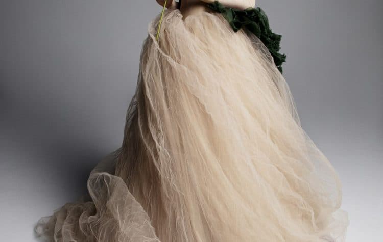 lavanda-vera-wang-wedding-dresses-spring-2019-002-750x475