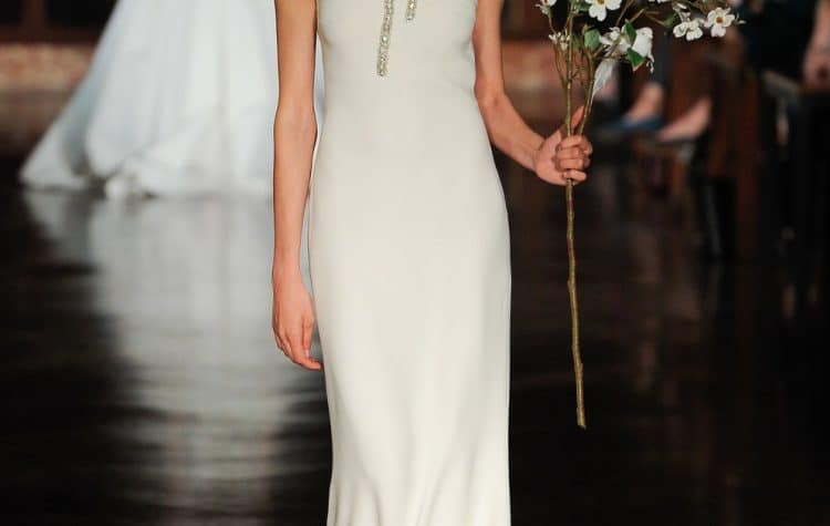 minimalismo-reem-acra-wedding-dresses-spring-2019-006-1-750x475