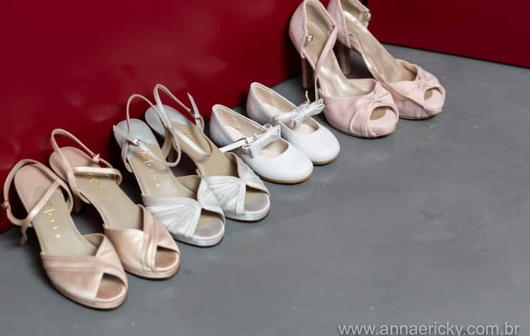 sapatos-making-of-casamento-tradicional-dani-e-dante-foto-anna-e-ricky-750x475