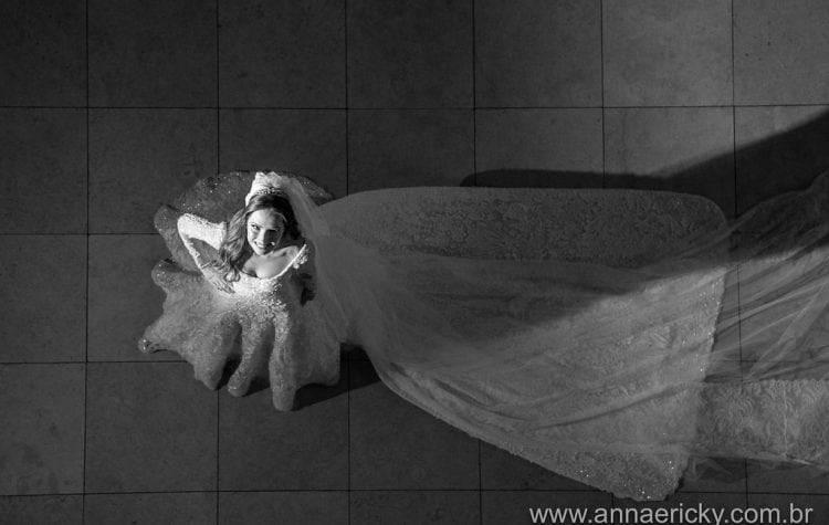 vestido-de-noiva-casamento-tradicional-danielle-e-dante-foto-anna-e-ricky-750x475