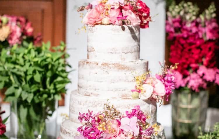 bolo-casamento-boho-chic-casamento-Luisa-e-David-decoração-rosa-pink-Fotografia-Rodrigo-Sack-Largo-do-Arruda-naked-cake-Rio-de-Janeiro-15-750x475