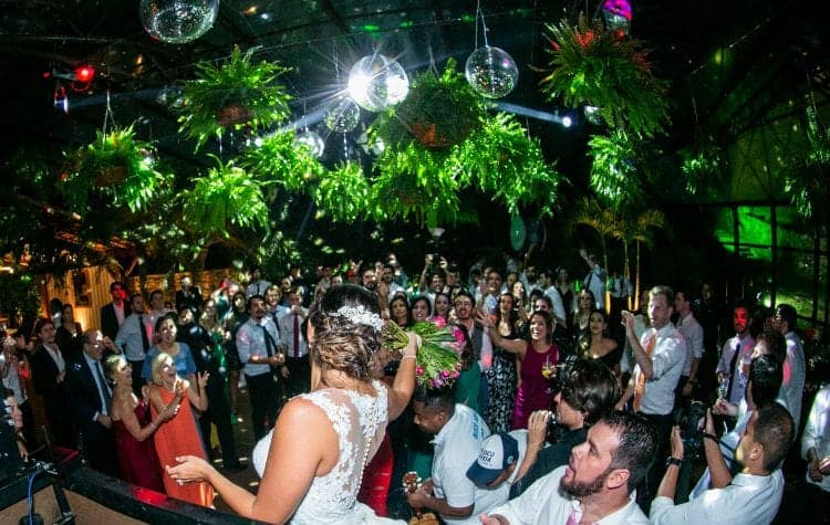 casamento-boho-chic-casamento-Luisa-e-David-festa-de-casamento-Fotografia-Rodrigo-Sack-Largo-do-Arruda-Rio-de-Janeiro-62-750x475