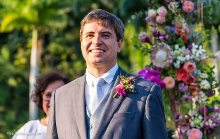 Casamento-Roberta-e-Angelo-cerimonia-no-jardim-Lago-Buriti-Sérgio-Ronaldo124-750x475