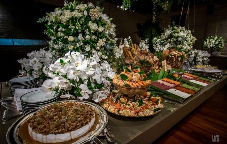 buffet-de-casamento-casamento-Bárbara-e-Rogério-Contemporâneo-8076-decoracao-da-festa-fotografia-Edu-Federice10-750x475
