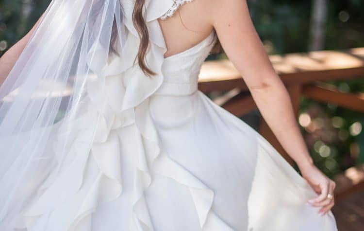beleza-da-noiva-Casamento-Juliana-e-Sebastian-making-of-Pousada-La-Belle-Bruna-vestido-de-noiva109-750x475