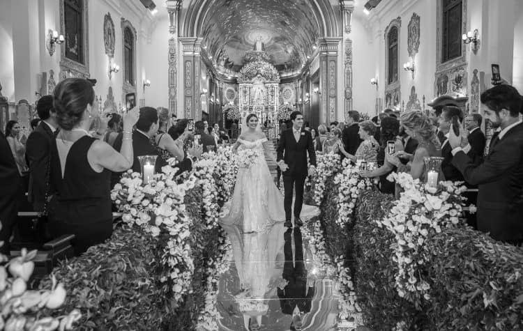 casamento-Natalia-e-Thiago-cerimonia-na-igreja-Fotografia-Cissa-sannomya-Igreja-Nossa-Senhora-do-Brasil102-1-750x475
