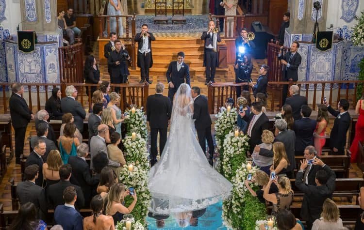 casamento-Natalia-e-Thiago-cerimonia-na-igreja-Fotografia-Cissa-sannomya-Igreja-Nossa-Senhora-do-Brasil70-750x475