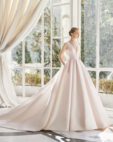 vestido-de-noiva-sem-renda-2019_MATISSE_ROSA_CLARA_COUTURE_2-380x475