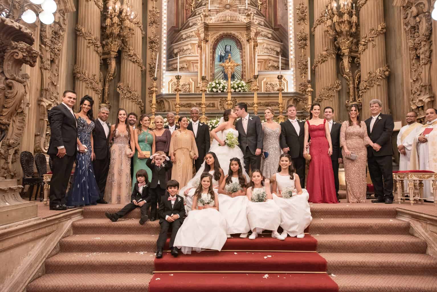 casamento-Karynna-e-Fernando-cerimonia-na-igreja-cerimonial-TCD-Eventos-fotografia-Marina-Fava-Igreja-São-Francisco-de-Paula87