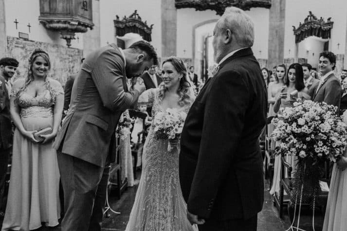 Casamento-Carolina-e-Douglas-Fotografia-Renata-Xavier-mansão-Santa-Teresa18-713x475