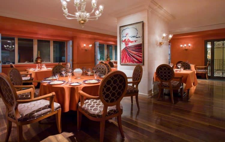 As-inspirações-do-The-Osmanly-Restaurant-vêm-da-gastronomia-do-Império-Otomano.-750x475