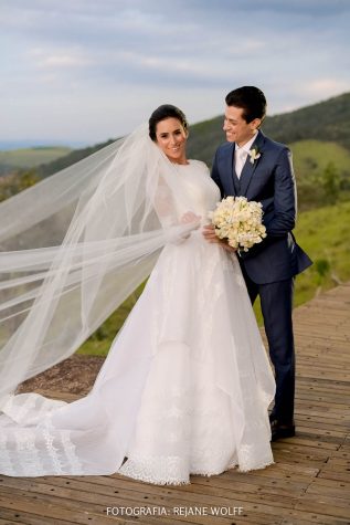 Casamento-Verane-e-Bruno-fotografia-Rejane-Wolff-hora-do-buque-Rej-Terras-de-Clara4-317x475