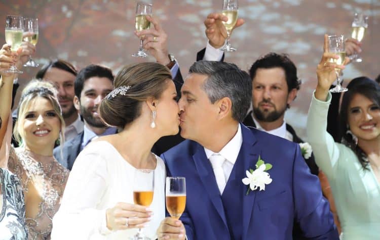 Casamento-Claudia-e-Afonso-Golden-Class-Regina-Aoki-Eurides-Aoki-Carol-Rezek-Renata-Velloso-45-750x475