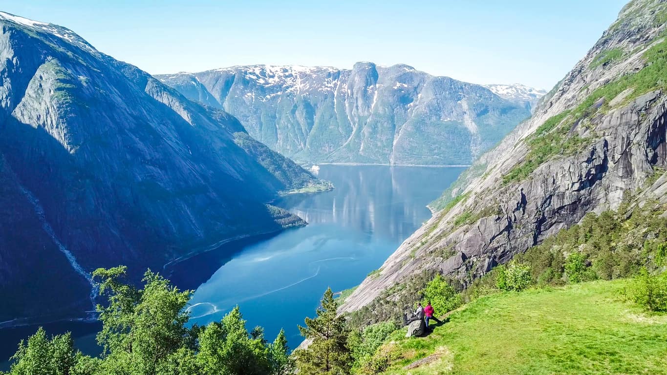 Noruega: Natureza Imponente e Aurora Boreal - Explorando as