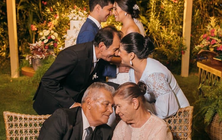 Casamento-Gardenia-e-Marcos-Antonio-Paulo-Bezerra-Joao-Curvelo-Carol-Maiorano-Foto-familia-1-750x475