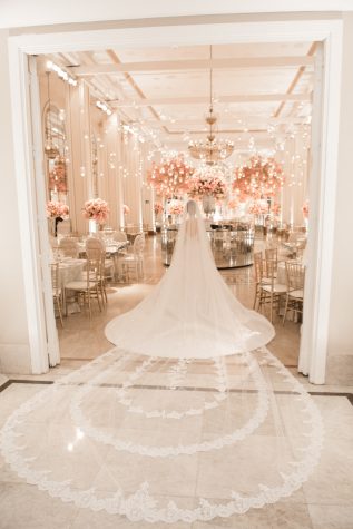 casamento-Patricia-e-Thiago-Copacabana-Palace-Marcelo-Hicho-Paula-Rocha-Marina-Fava-Making-Of0423-Patricia-e-Thiago-MFF_0693-317x475