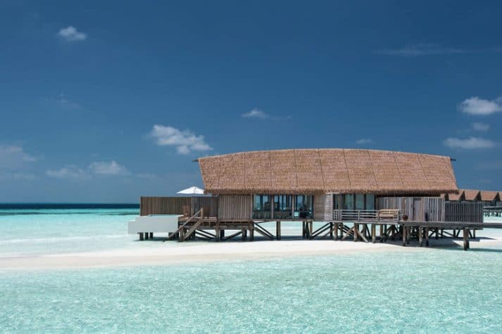 Hoteis-para-Lua-de-Mel-nas-Maldivas-COMO-Cocoa-Island-2-713x475