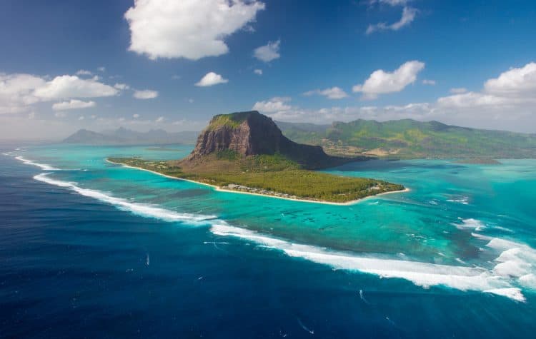 lua-de-mel-ilhas-mauritius-hoteis-Mauritius-Vista-Aerea-750x475