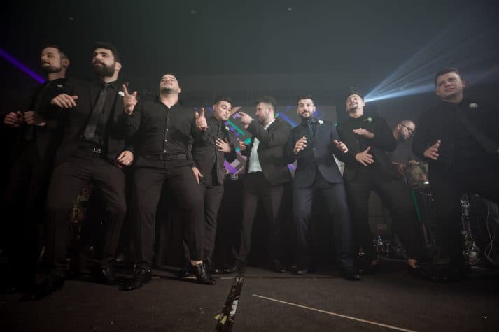 Pista-de-dança-festa-Casamento-Thayna-e-Eduardo-Rodolfo-Santos-Fotografia-328-713x475