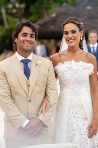 Casamento-Lele-e-Lucas-Tivoli-Bahia-cerimonia-EukaWeddings_LeleLuca_Previas_Finais-39-317x475