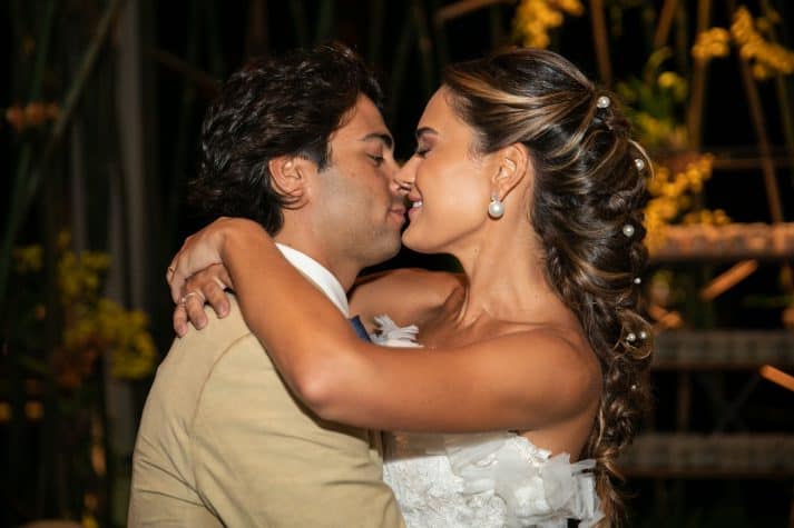 EUKA_LeleLuca_Casamento-Lele-e-Lucas-Tivoli-Bahia-festa-479-713x475