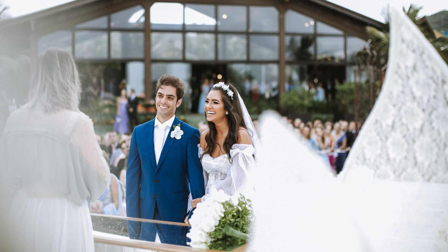 cerimonia-de-casamento-Isadora-e-Lucas-Estaleiro-Guest-House-The-Alms-Brand-Fotografia-0898-scaled