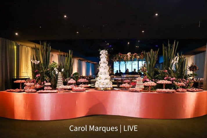 casamento-no-Espaco-FRA-bruna-e-gabriel-Carlos-Marques-Bolos-e-Doces-07-57-3-713x475